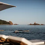 Les Roches Rouges, A Beaumier 5* Saint-Raphael (Var)