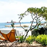 Les Roches Rouges, A Beaumier 5* Saint-Raphael (Var)