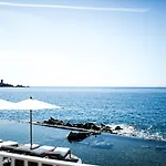Les Roches Rouges, A Beaumier Hotel