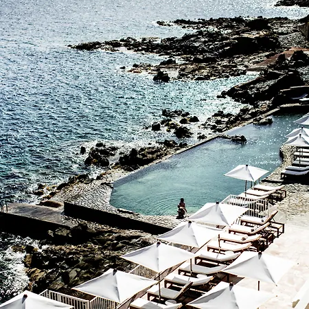 Hotel Les Roches Rouges, A Beaumier Saint-Raphael (Var)