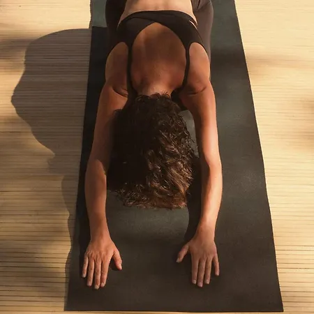 Hotel Les Roches Rouges, A Beaumier Saint-Raphael (Var)