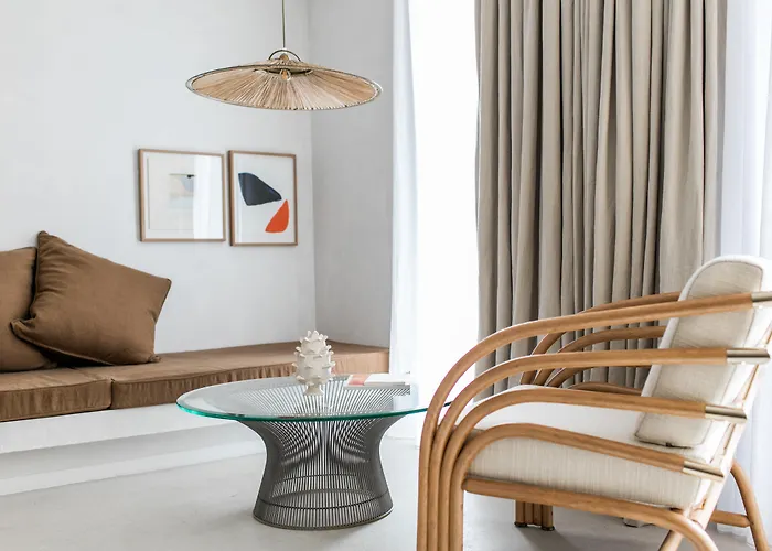 Hotel Les Roches Rouges, A Beaumier Saint-Raphaël