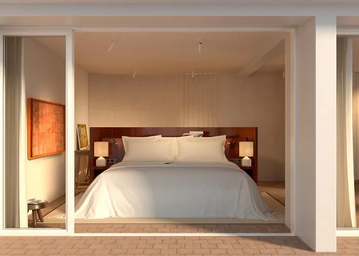 Les Roches Rouges, A Beaumier Hotel 5*