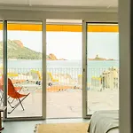 Hotel Les Roches Rouges, A Beaumier Saint-Raphaël