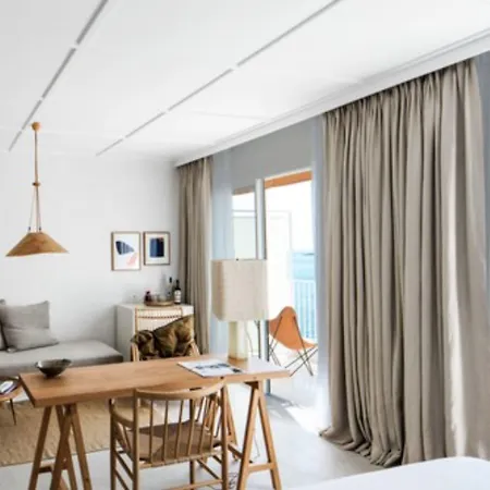 Hotel Les Roches Rouges, A Beaumier 5*