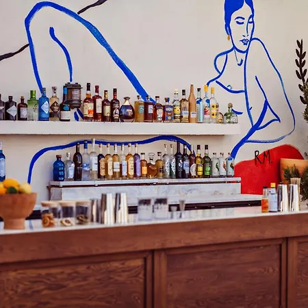 Hotell Les Roches Rouges, A Beaumier Saint-Raphaël