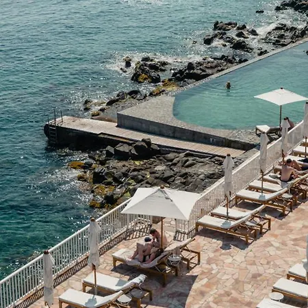 ホテル Les Roches Rouges, A Beaumier 5*