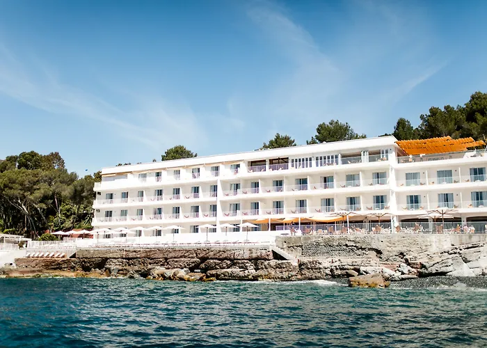 Les Roches Rouges, A Beaumier 5* Saint-Raphaël