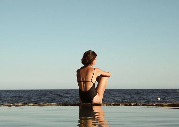 Les Roches Rouges, A Beaumier ホテル