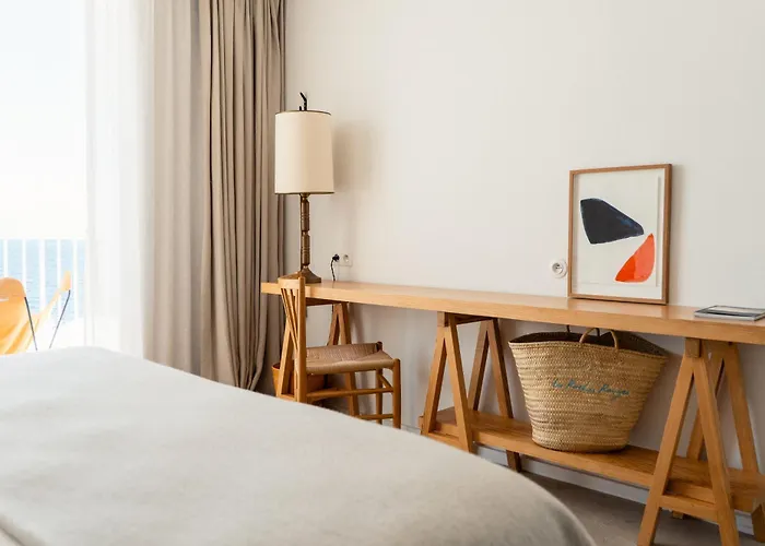 Les Roches Rouges, A Beaumier 5* Saint-Raphael (Var)