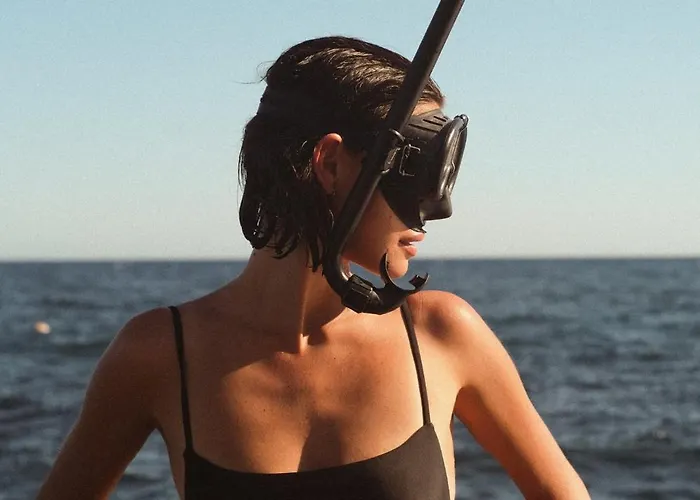 Les Roches Rouges, A Beaumier 5*