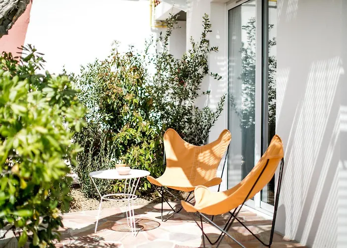 Les Roches Rouges, A Beaumier Hotel