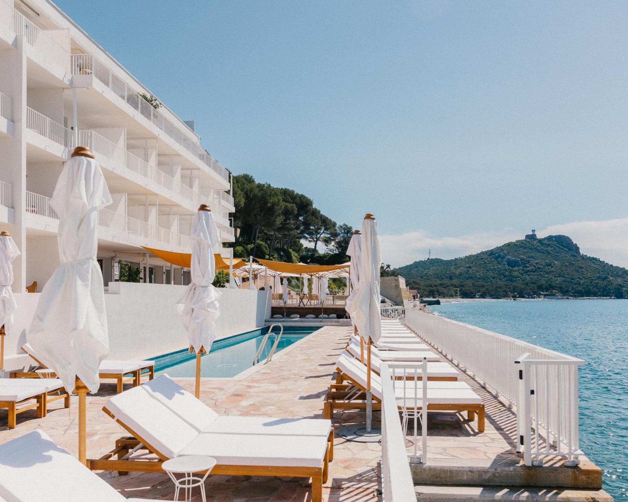 Hotel Les Roches Rouges Saint-Raphaël, France - réserver maintenant ...
